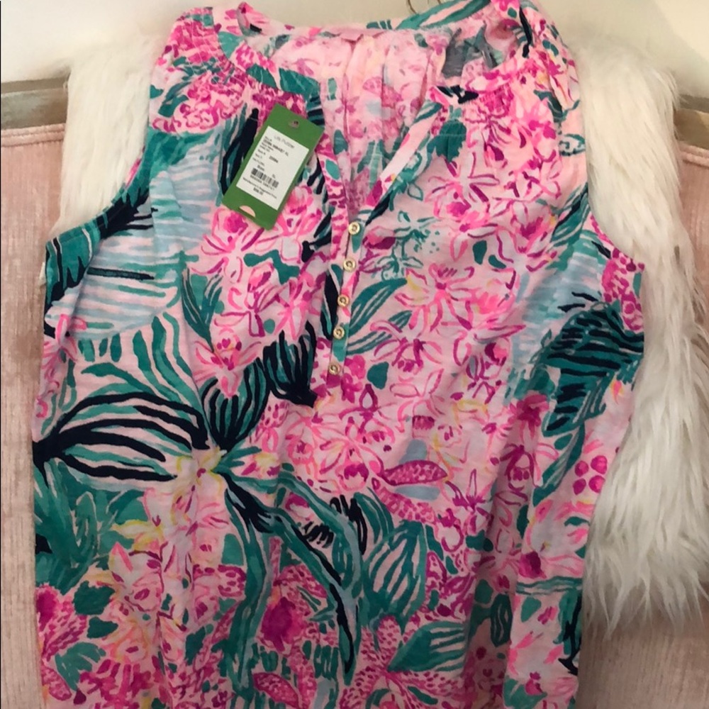 Lilly Pulitzer Essie top